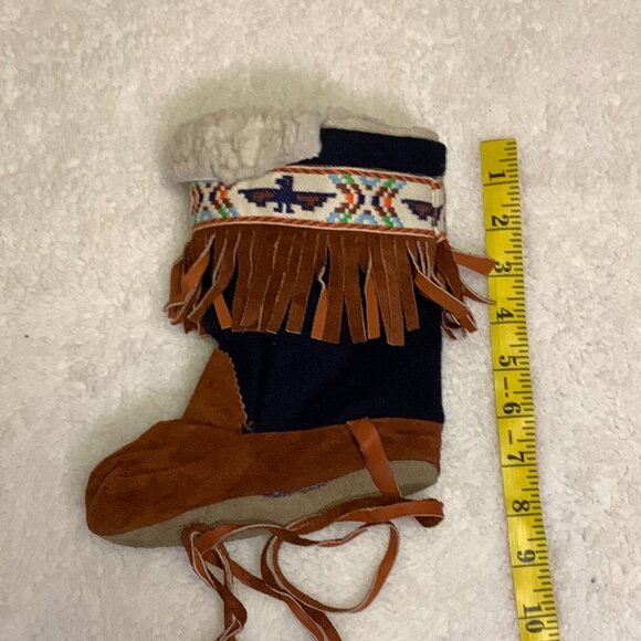 Mukluks Childs Size Leather & Wool Hand Made Foot Pad is 6.5 inches Has Insoles - Picture 6 of 8